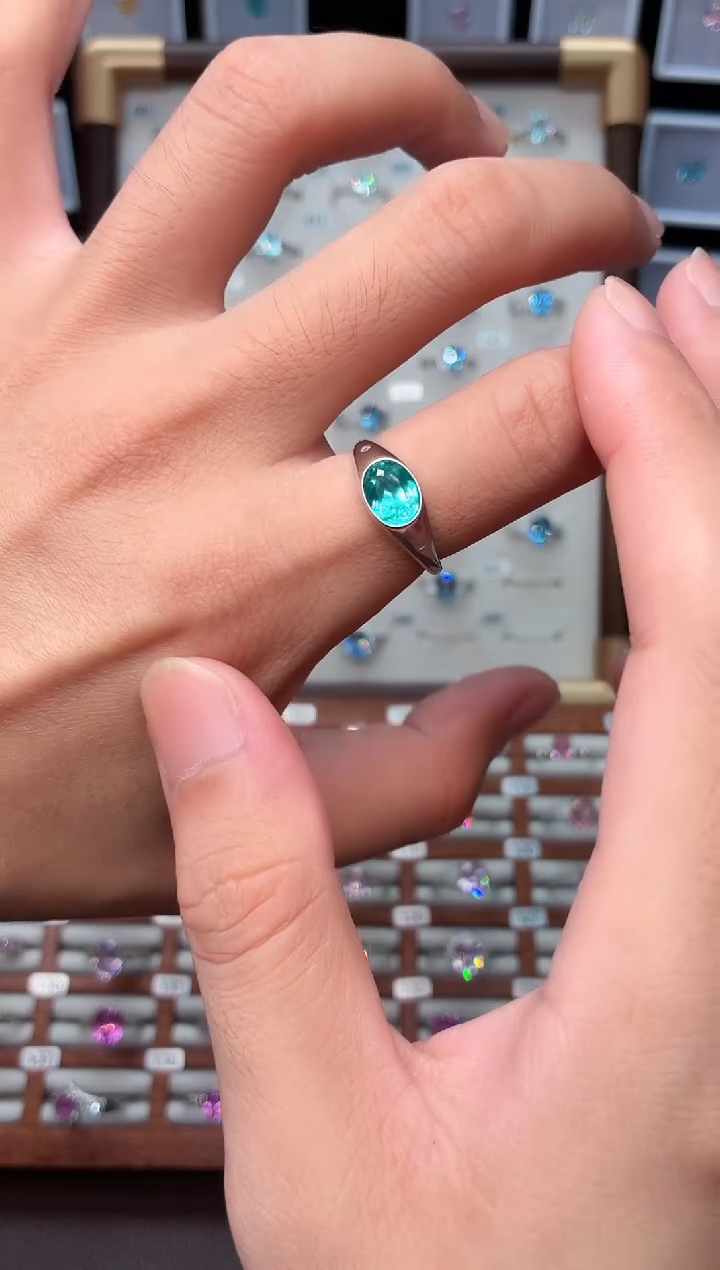 银S925镶嵌戒指碧玺1111