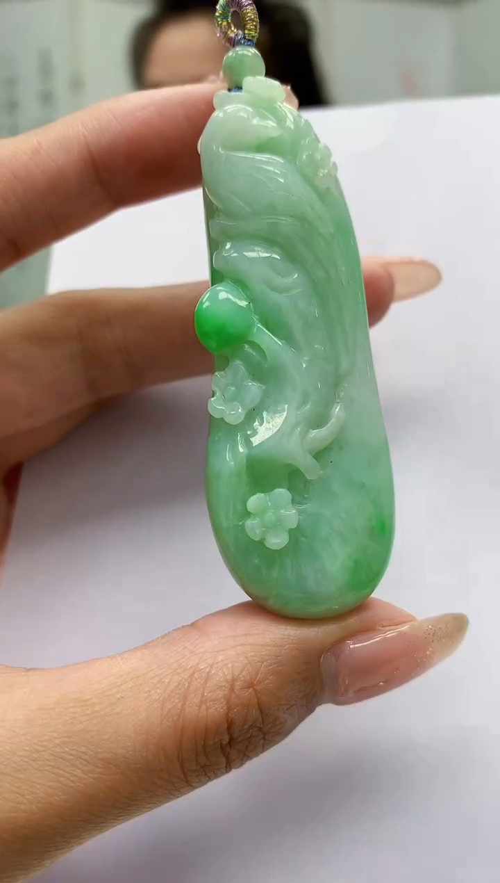 【闪购商品】定制翡翠未镶嵌4989mm-毛货挂件116