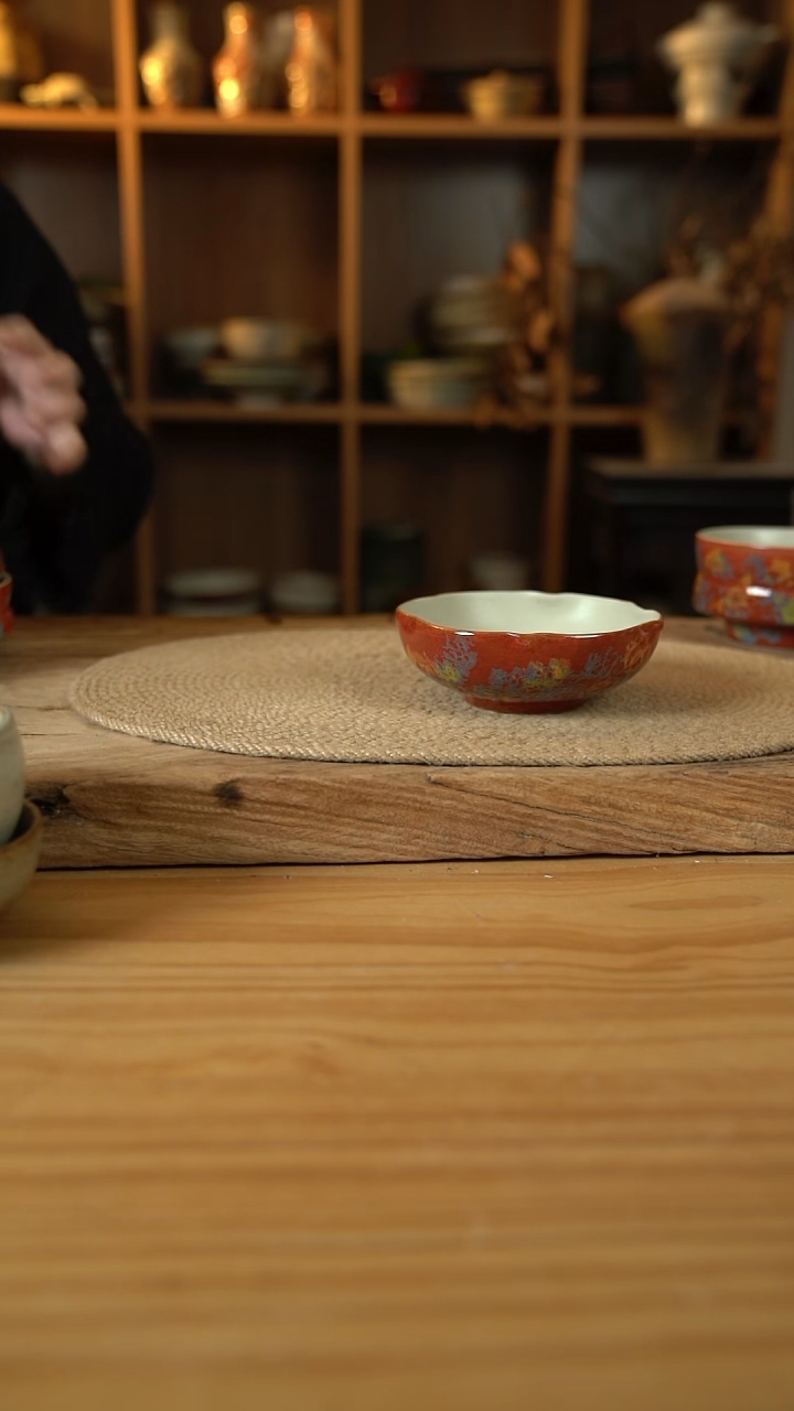 敦煌点彩系列的5英寸手捏花边茶碗1个