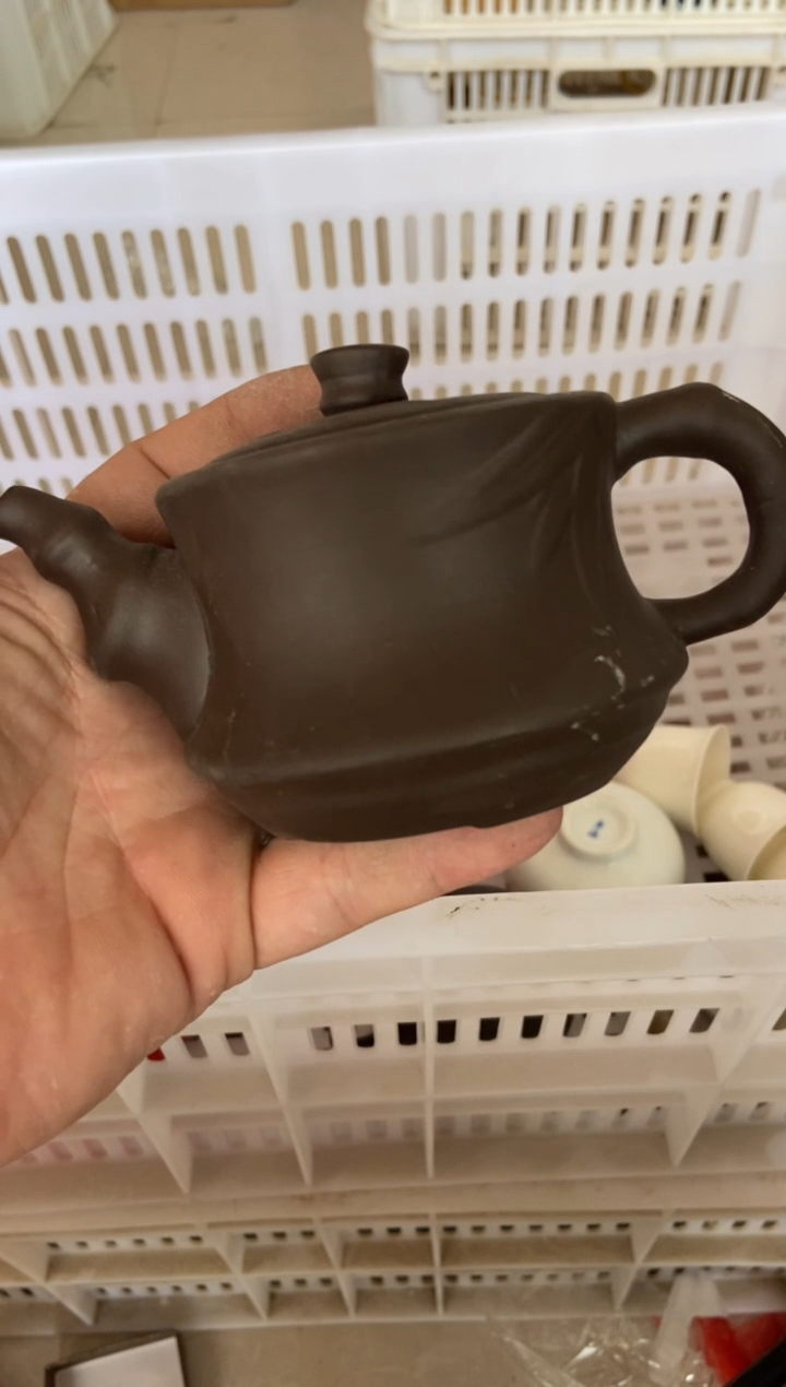 杯无运费险有瑕疵的摄影的产品有使用过的痕迹有点脏介意勿拍