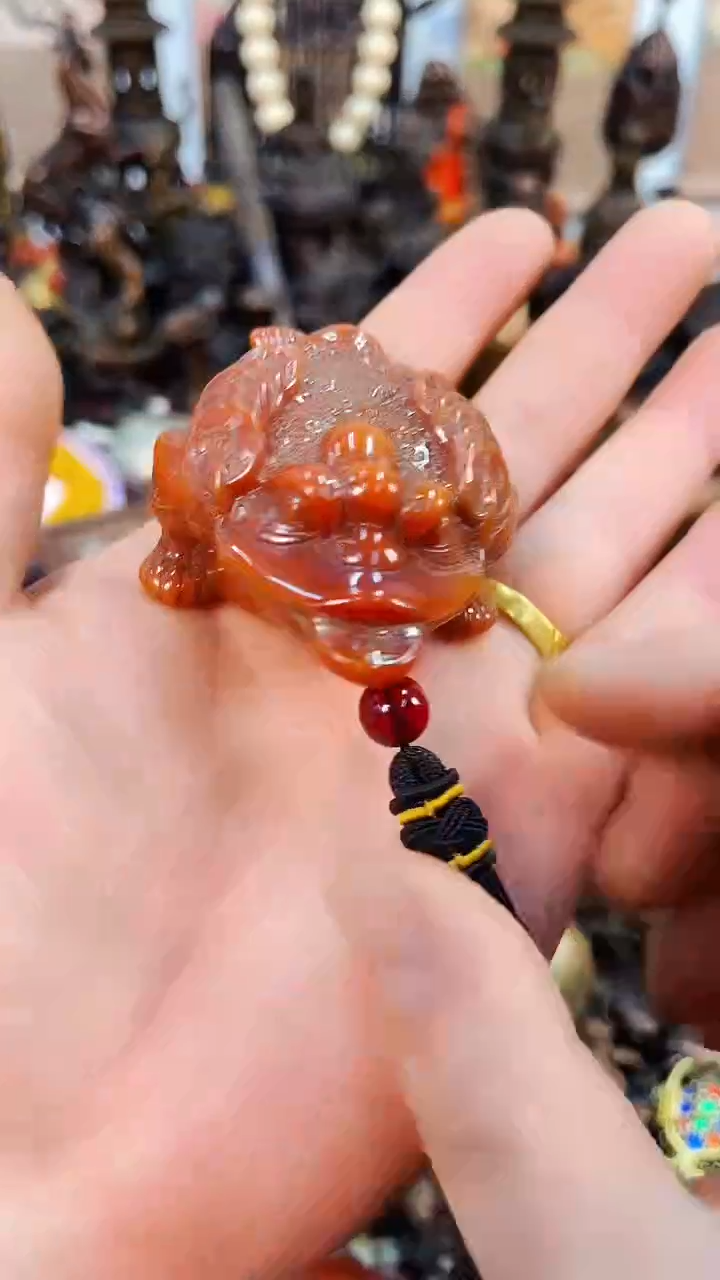 【闪购商品】蜜蜡吊坠(不含链)未镶嵌独具匠心 巧夺天工