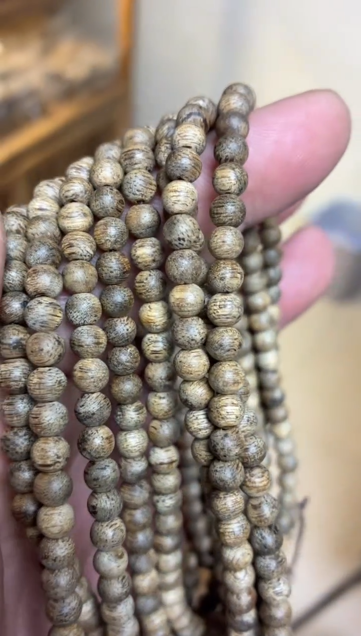 沉香手串 文莱圆珠长串昆仑梅格0.5多样性发其一
