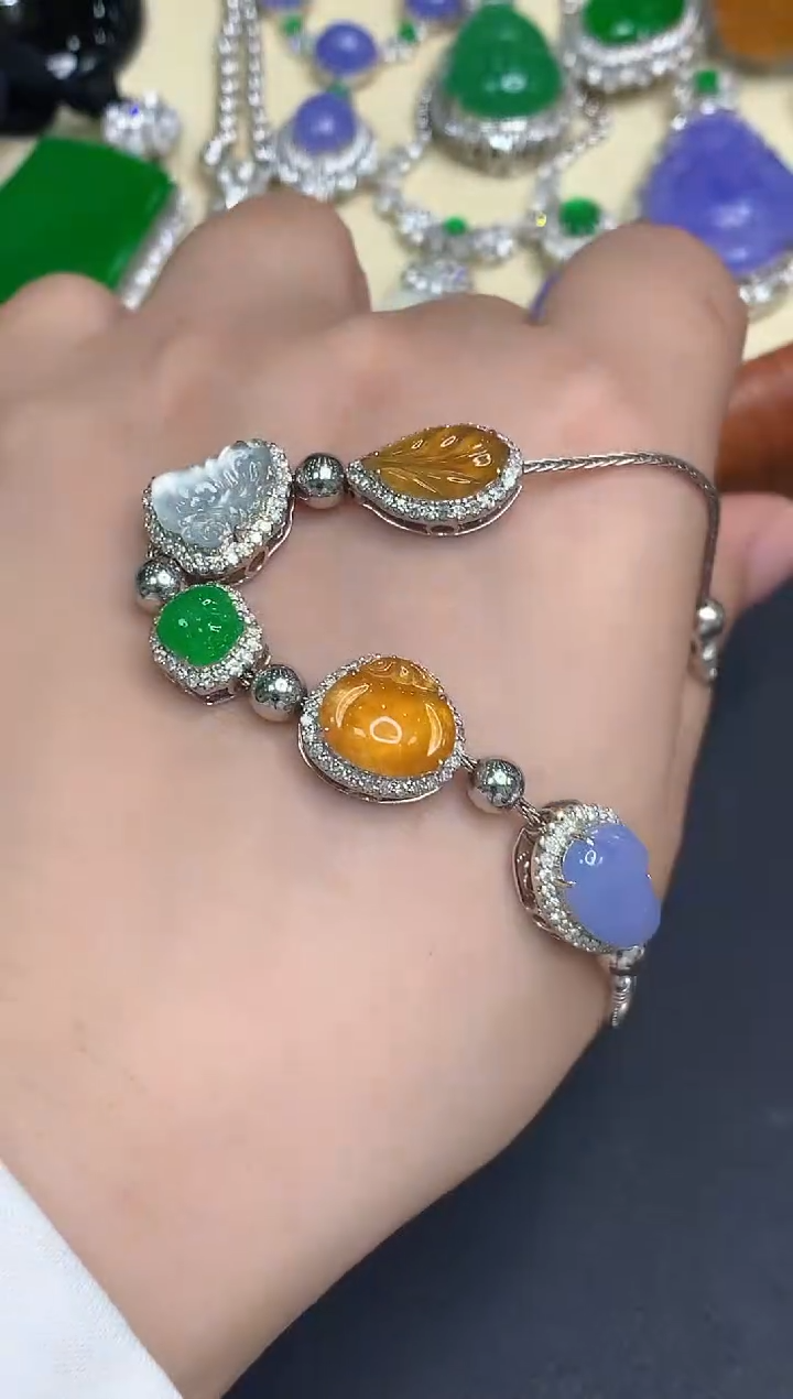 18K金镶嵌手链翡翠香*738-中国好珍宝