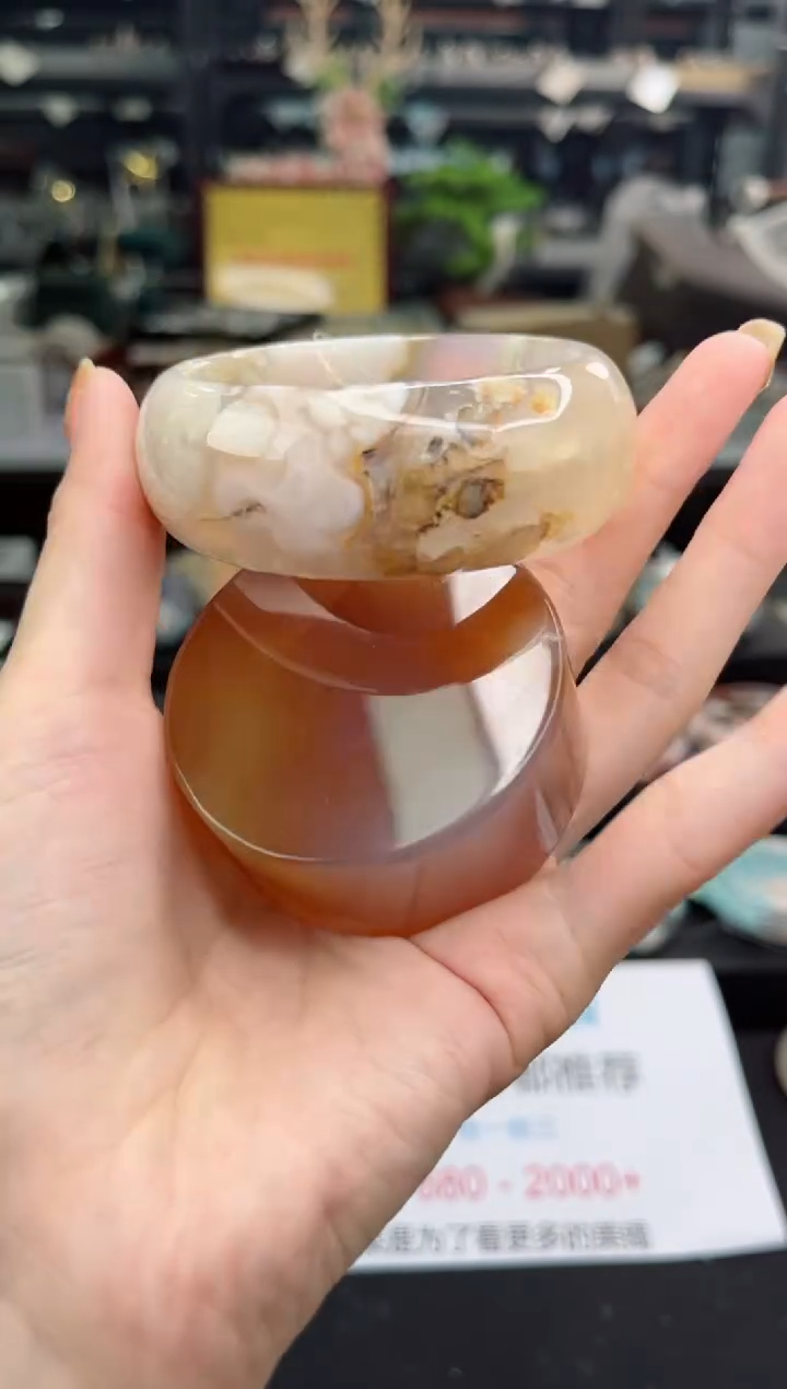 【闪购商品】石英质玉手镯未镶嵌55圈口（赠品镯心）1283089