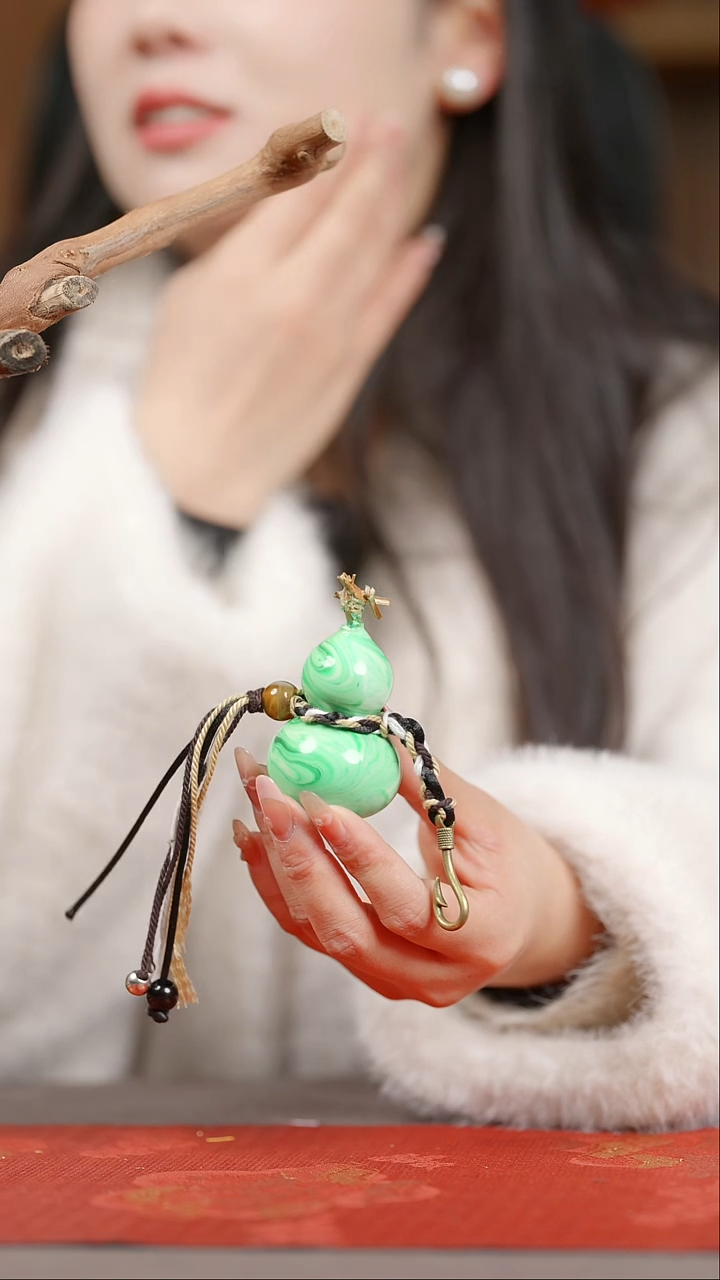 【闪购商品】1731号葫芦摆件车挂手持