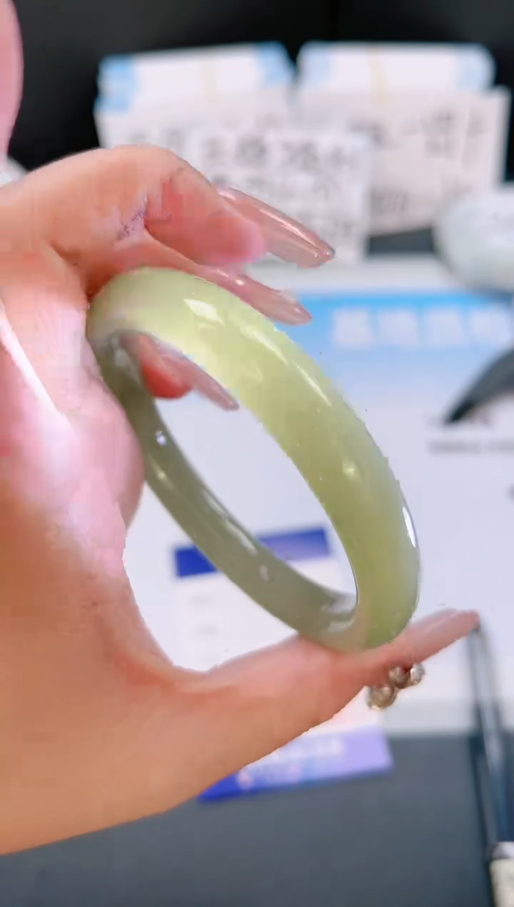 未镶嵌手镯和田玉03T52-58