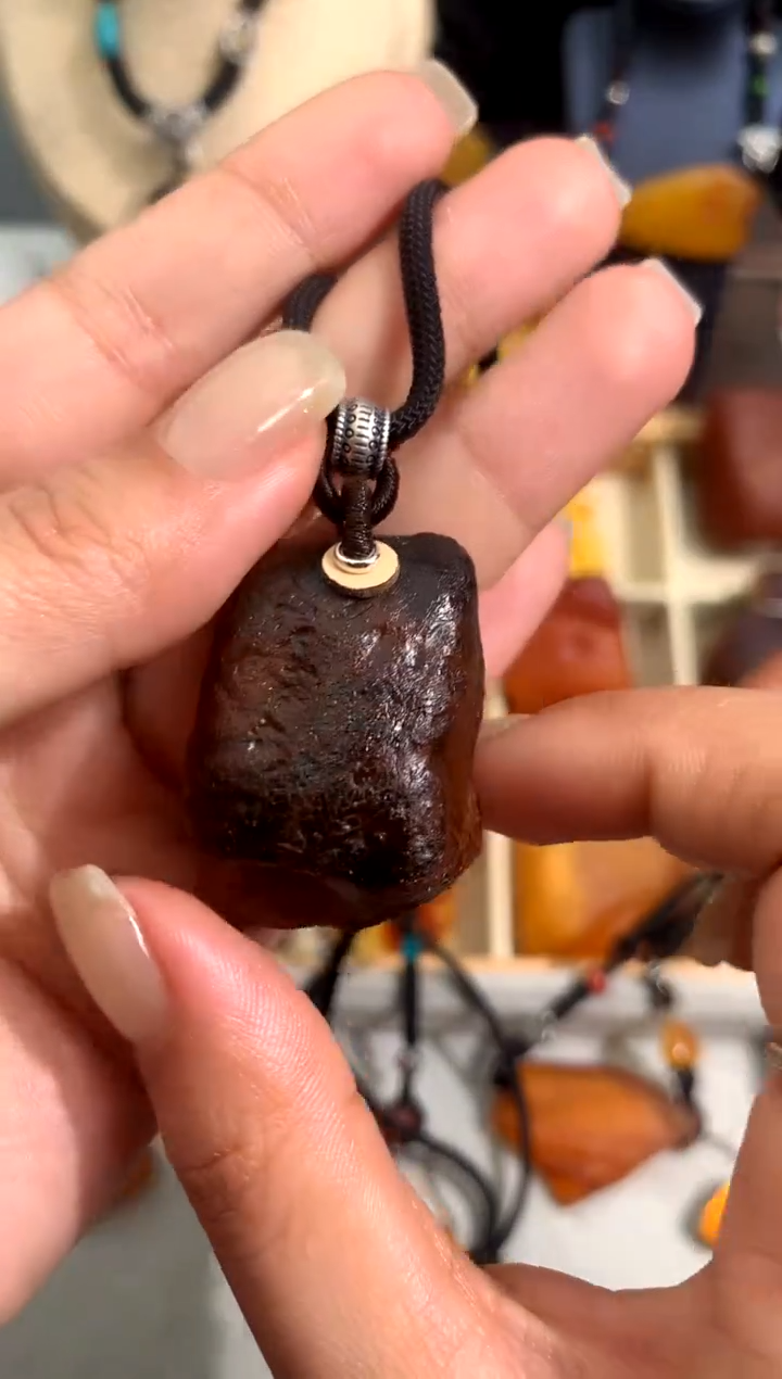 【闪购商品】蜜蜡裸石未镶嵌似玉