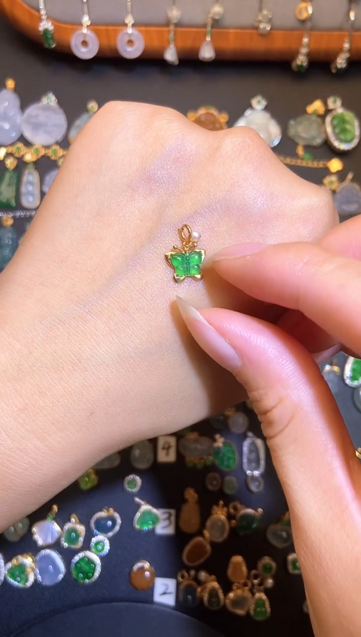 翡翠18K金镶嵌吊坠(不含链)天然a货翡翠