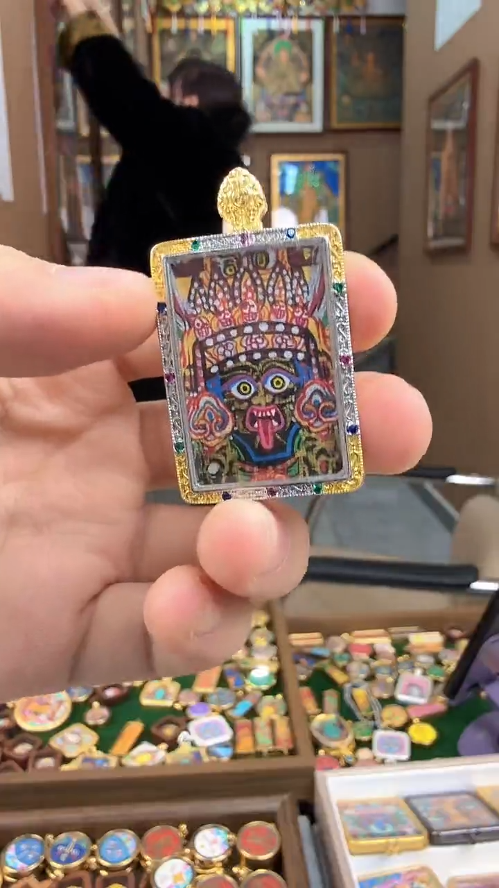 吊坠扎基拉姆-热贡纯手绘唐卡