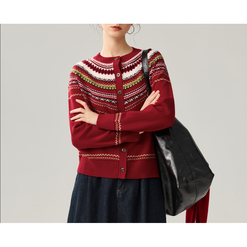 100%绵羊毛费尔岛圆领长袖女式羊毛开衫25DZC0021