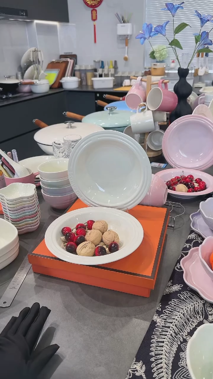 【闪购商品】瓷【2个装】奶油白草帽盘-20cm