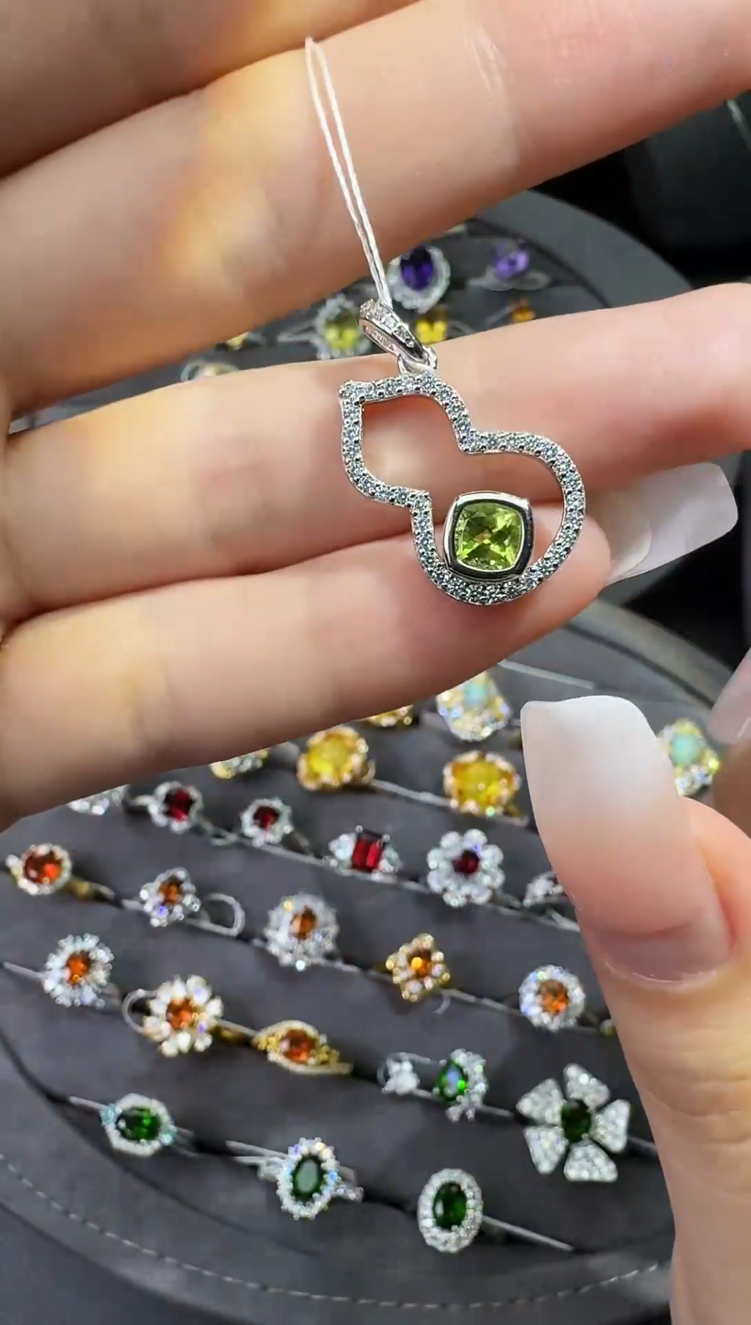 吊坠(不含链)银S925镶嵌橄榄石【七天鉴赏期】