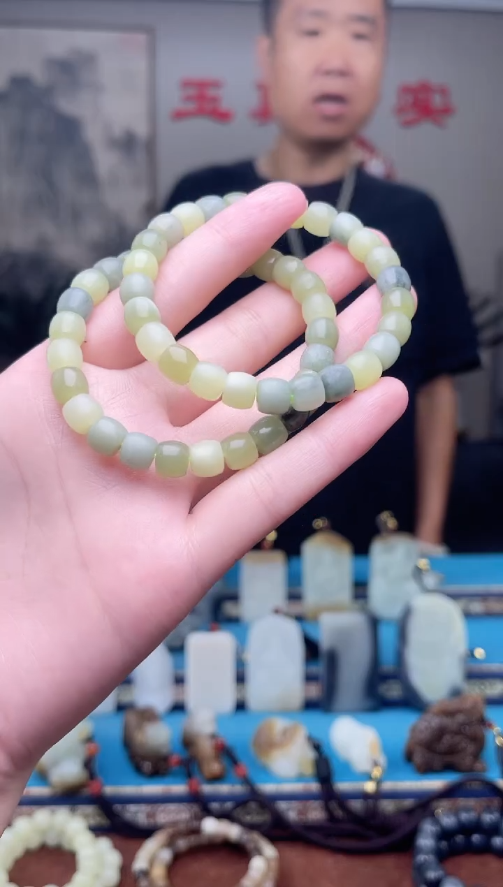 和田玉未镶嵌挂件多样性发 拍一发一