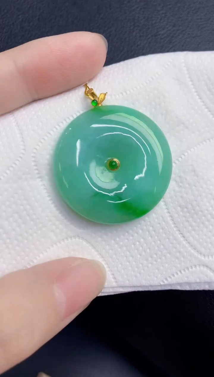 颈饰18K金镶嵌翡翠天然翡翠缅甸A货