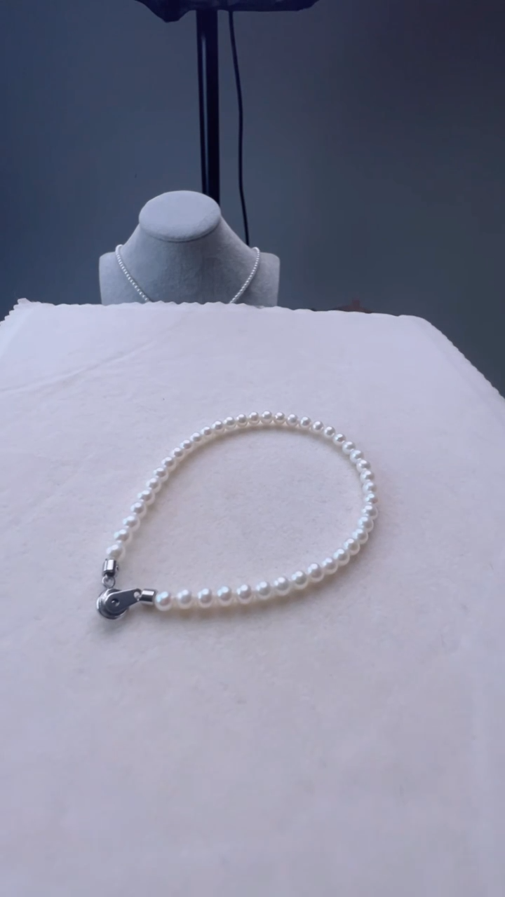 钛钢手绳淡水珍珠手链