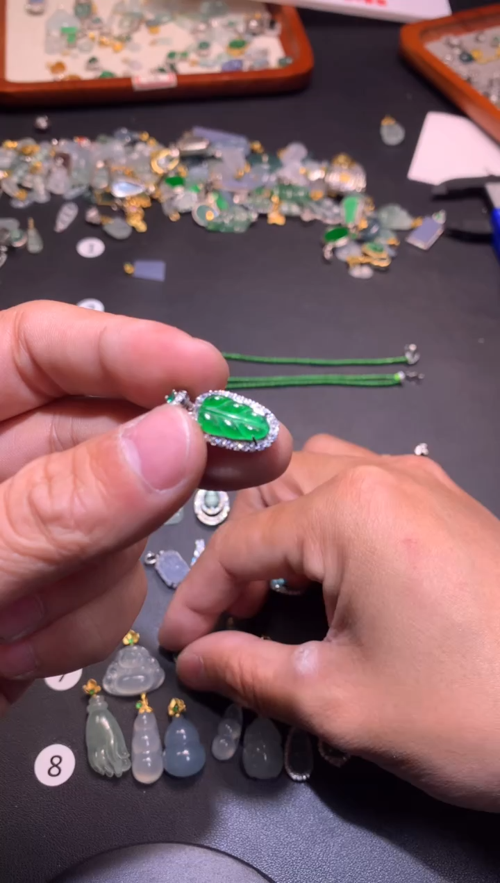 【闪购商品】翡翠吊坠(不含链)银S925镶嵌1