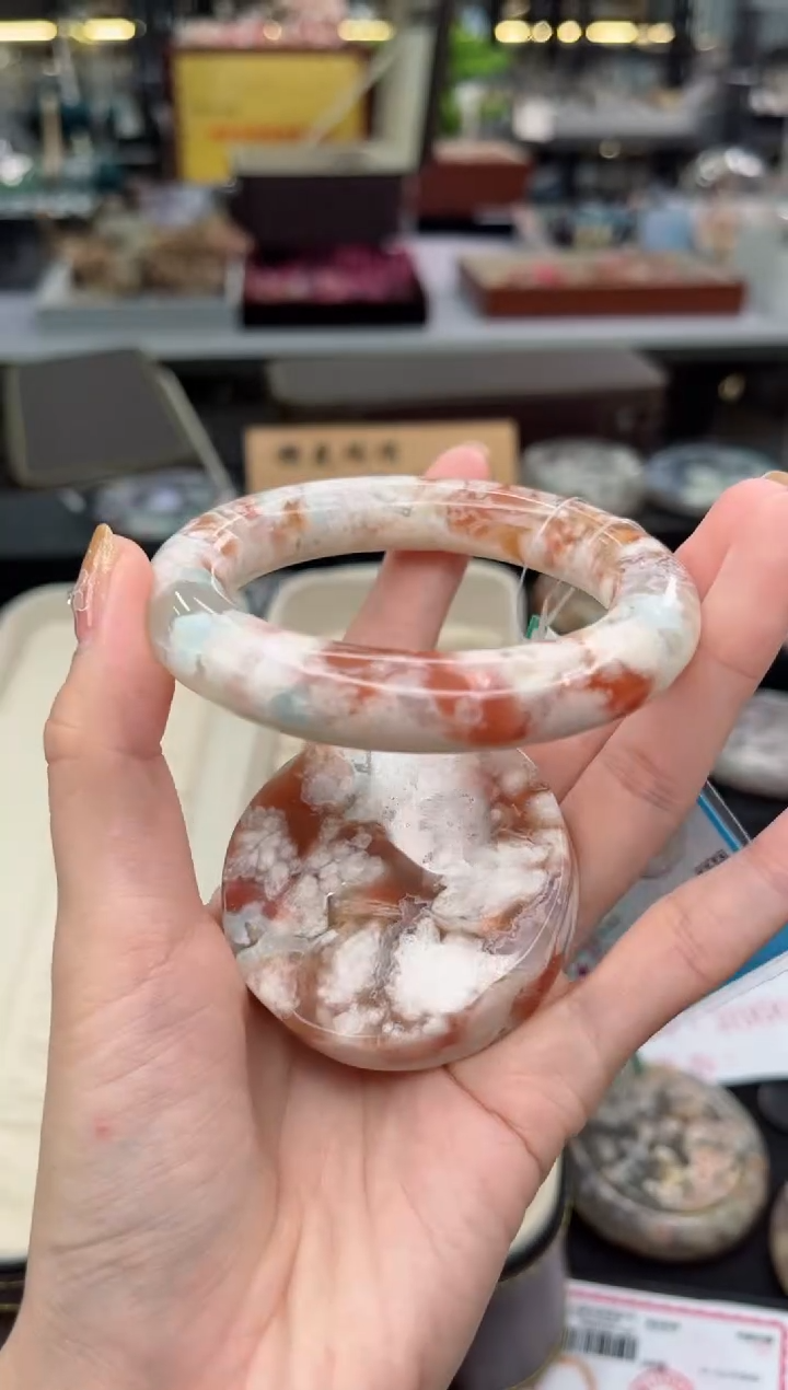 【闪购商品】石英质玉手镯未镶嵌56圈口（赠品镯心）S921181