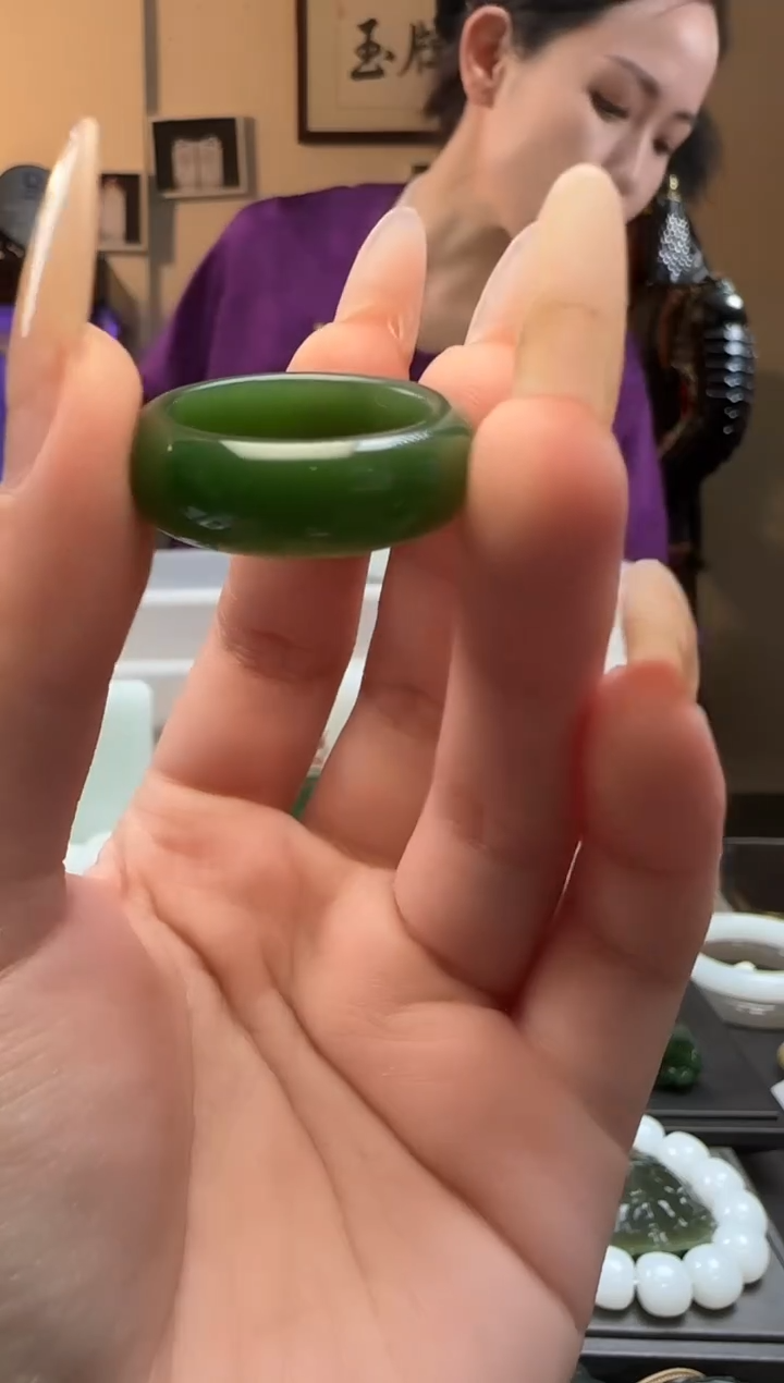 【闪购商品】和田玉碧玉未镶嵌戒指