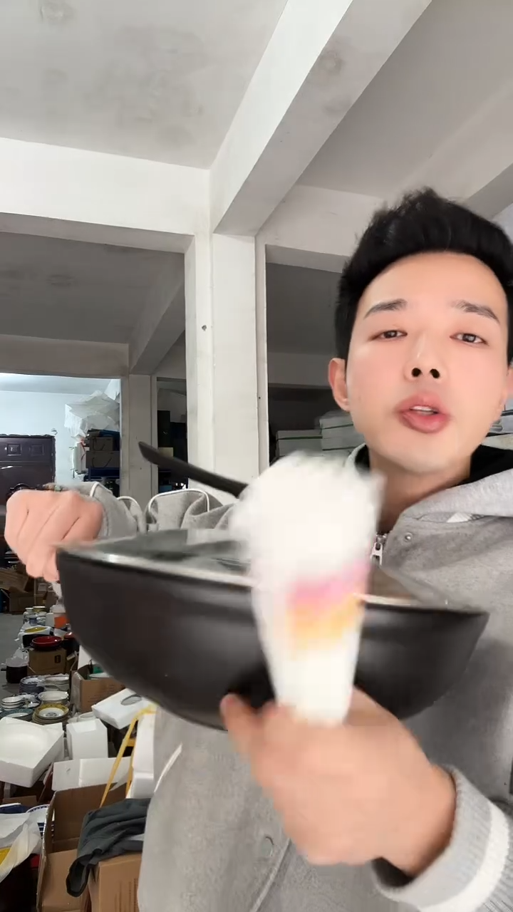 【闪购商品】瓷片纯黑陶瓷炒锅纯黑陶瓷炒锅