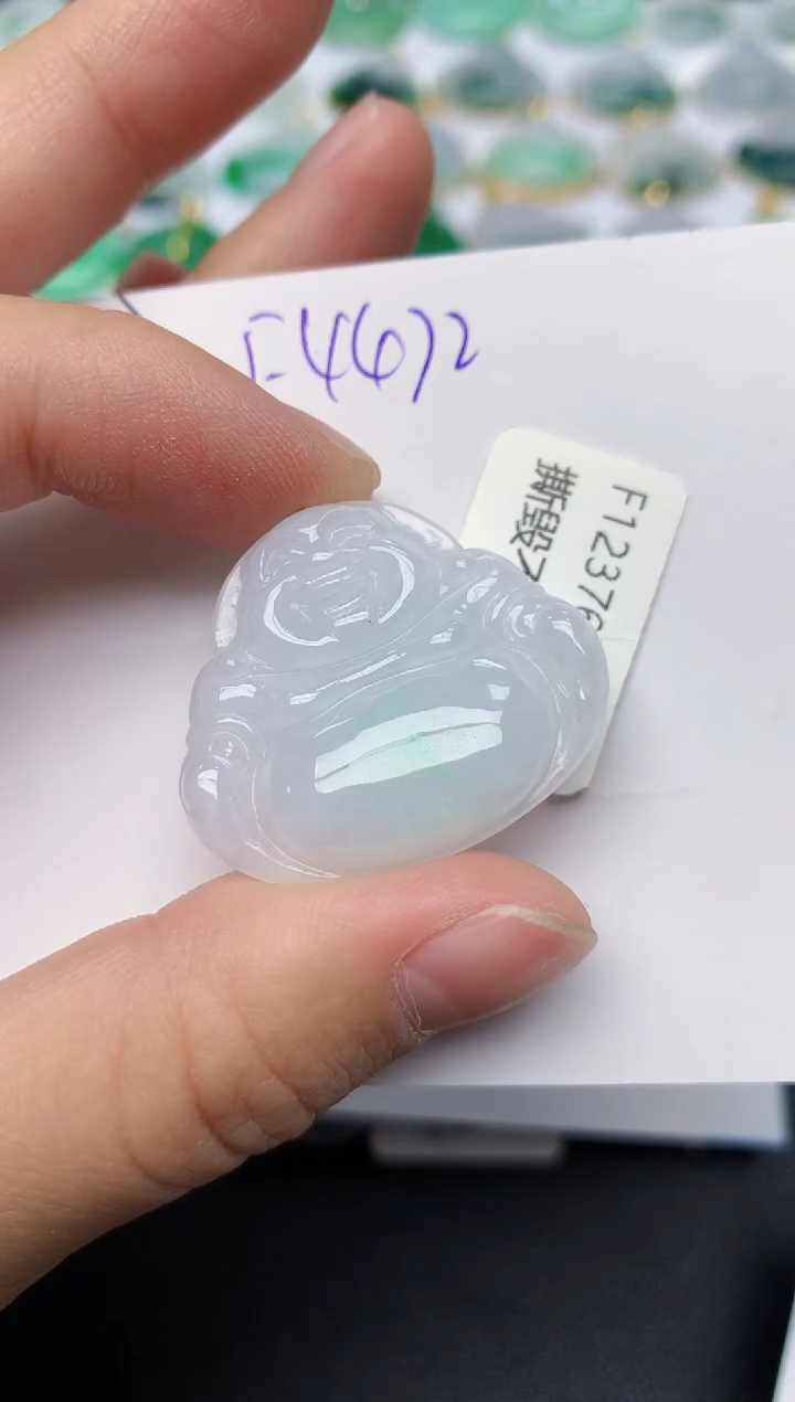 颈饰18K金镶嵌翡翠天然缅甸A货翡翠百元以上9元证书费自理