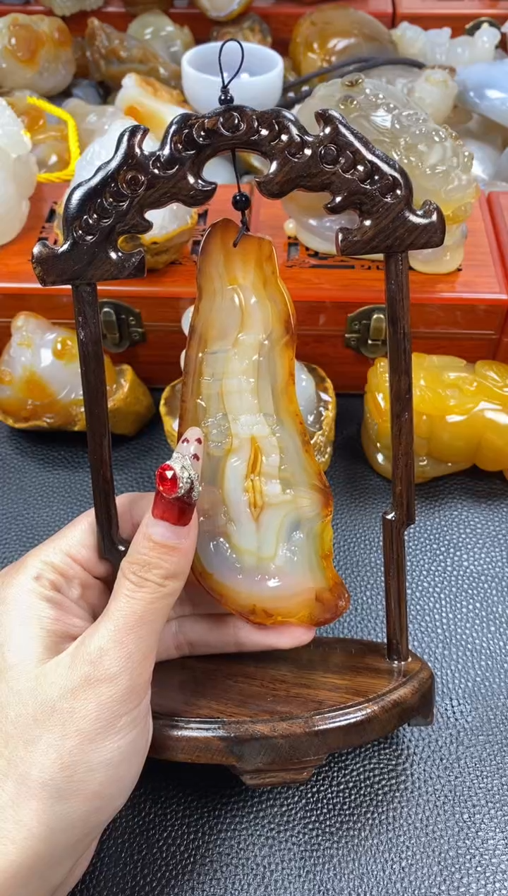 【闪购商品】玛瑙/玉髓摆件未镶嵌1