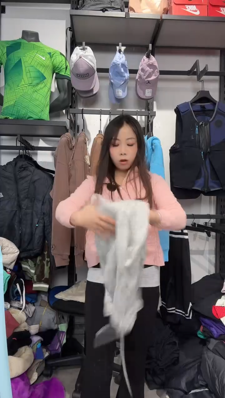 1663编码 瑕疵款直播间过款为准 尺码