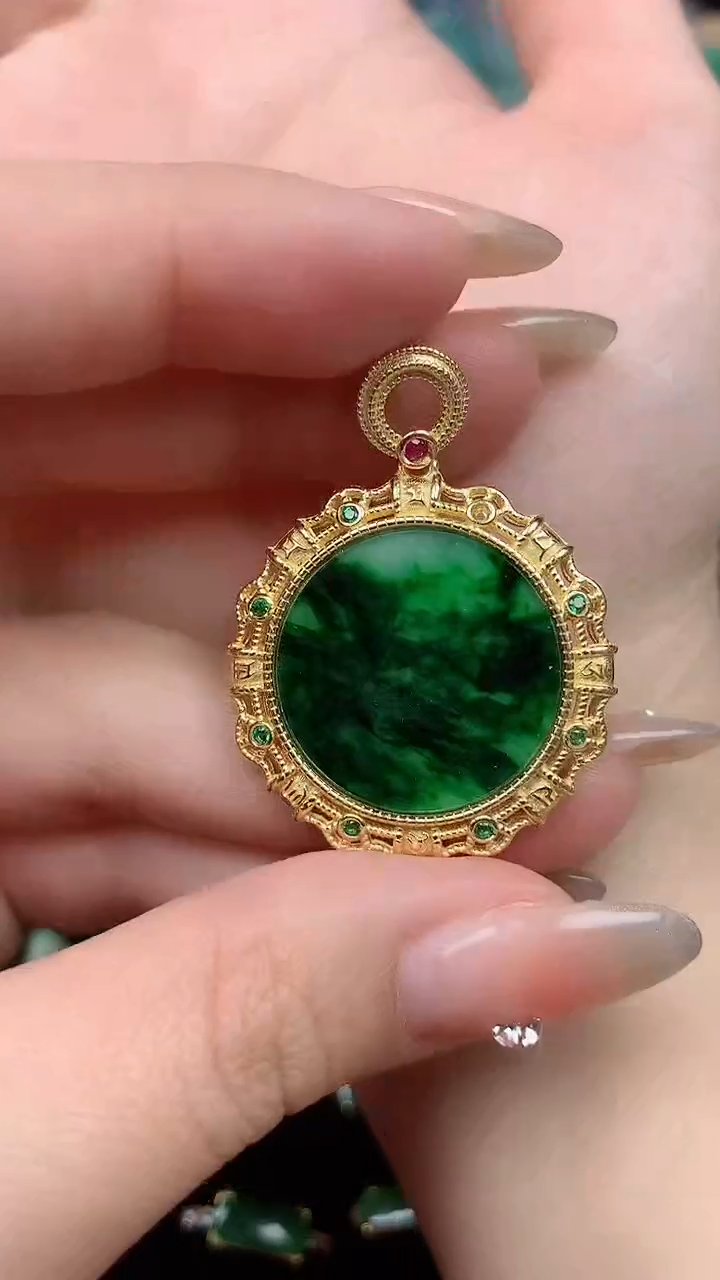 【闪购商品】翡翠颈饰银S925镶嵌颈饰