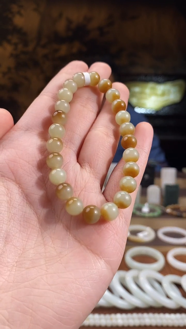 未镶嵌手串和田玉糖白聚宝盆 8mm 颗颗无包容