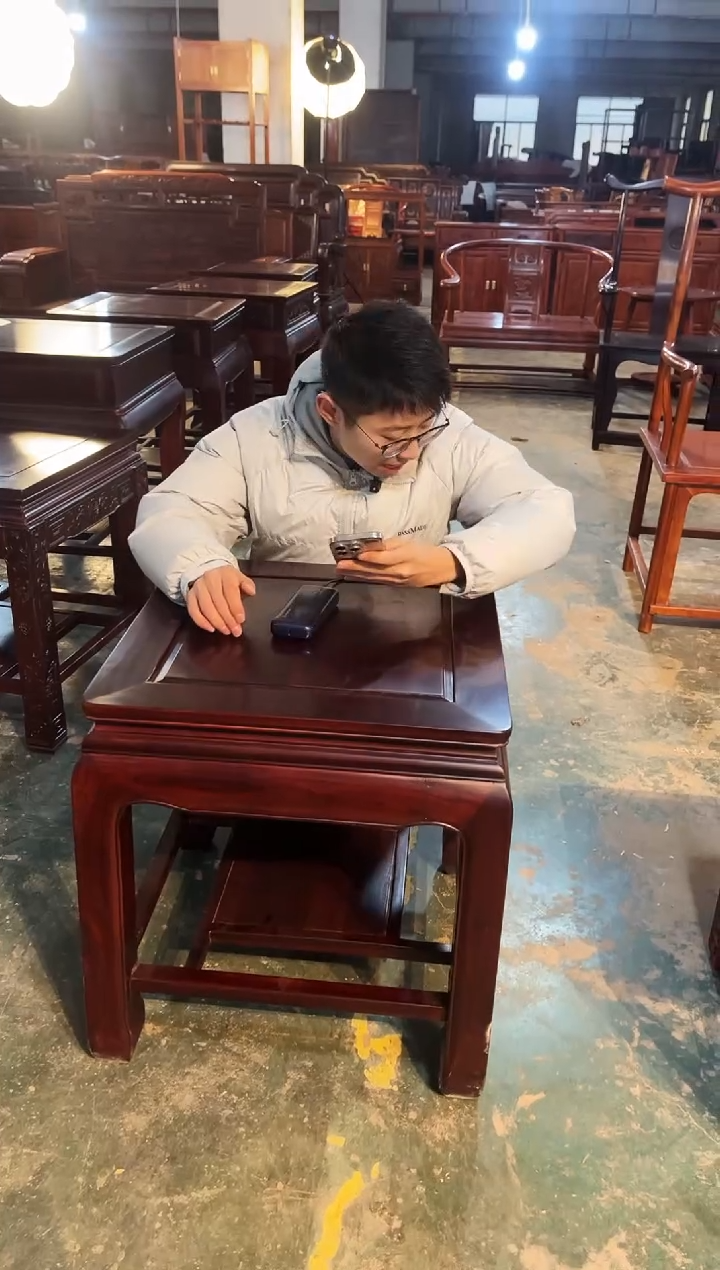 【闪购商品】黑酸枝木类成套家具黑酸枝角几  J01