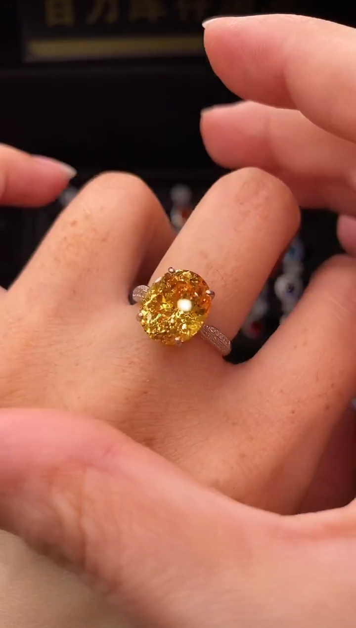 10克拉碧玺（处理）欧美风戒指