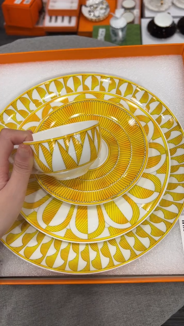 【闪购商品】杯000------------