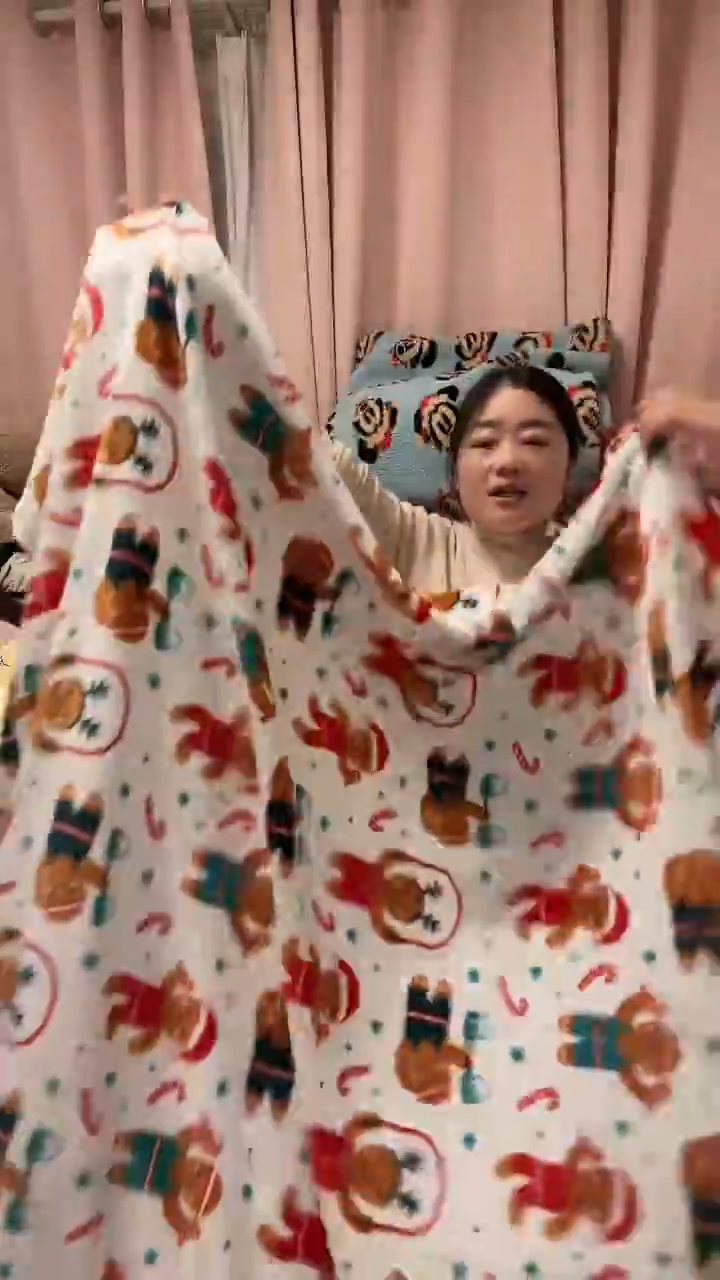 聚酯纤维1.8-2姜饼人-法莱绒-瑕疵款