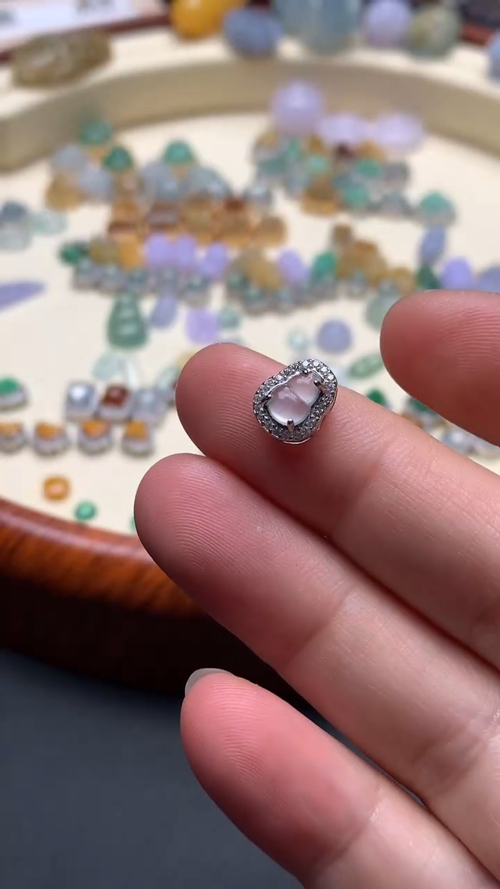 【闪购商品】翡翠颈饰银S925镶嵌翡翠葫芦