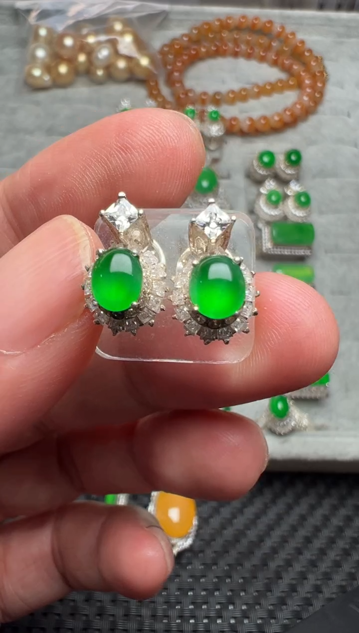 未镶嵌定制翡翠缅甸A货翡翠