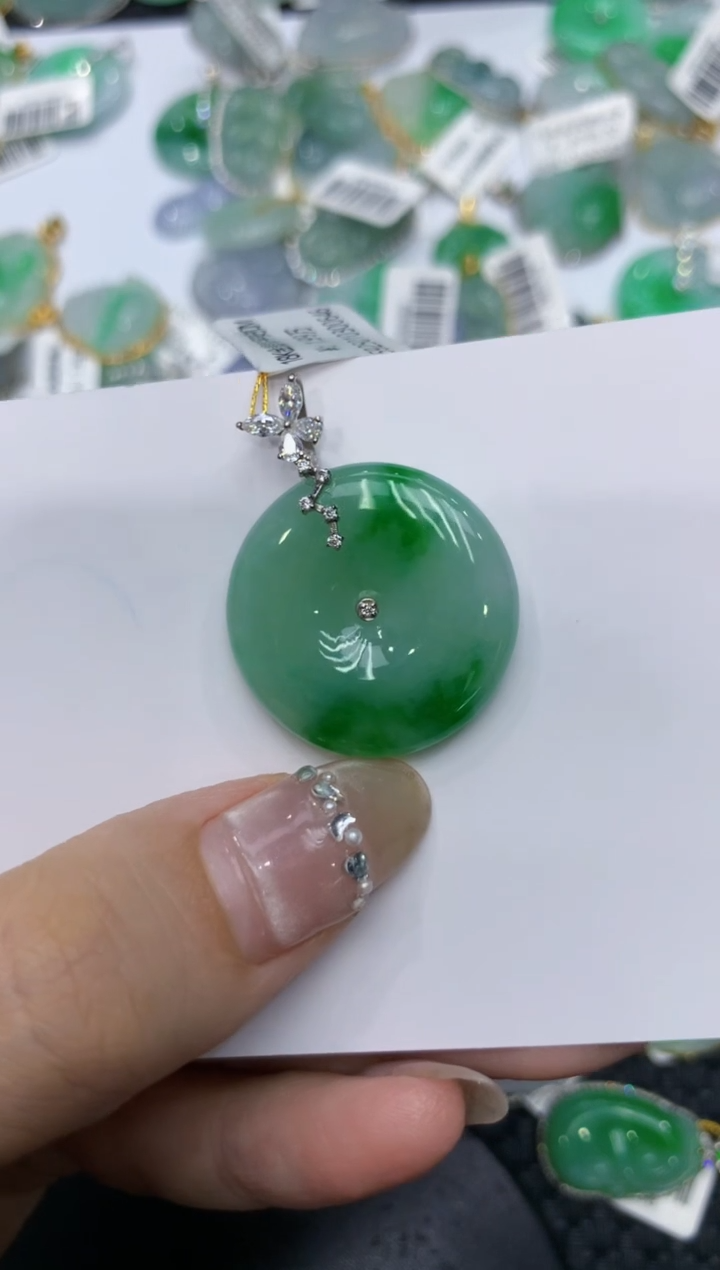 【闪购商品】翡翠颈饰18K金镶嵌222222222