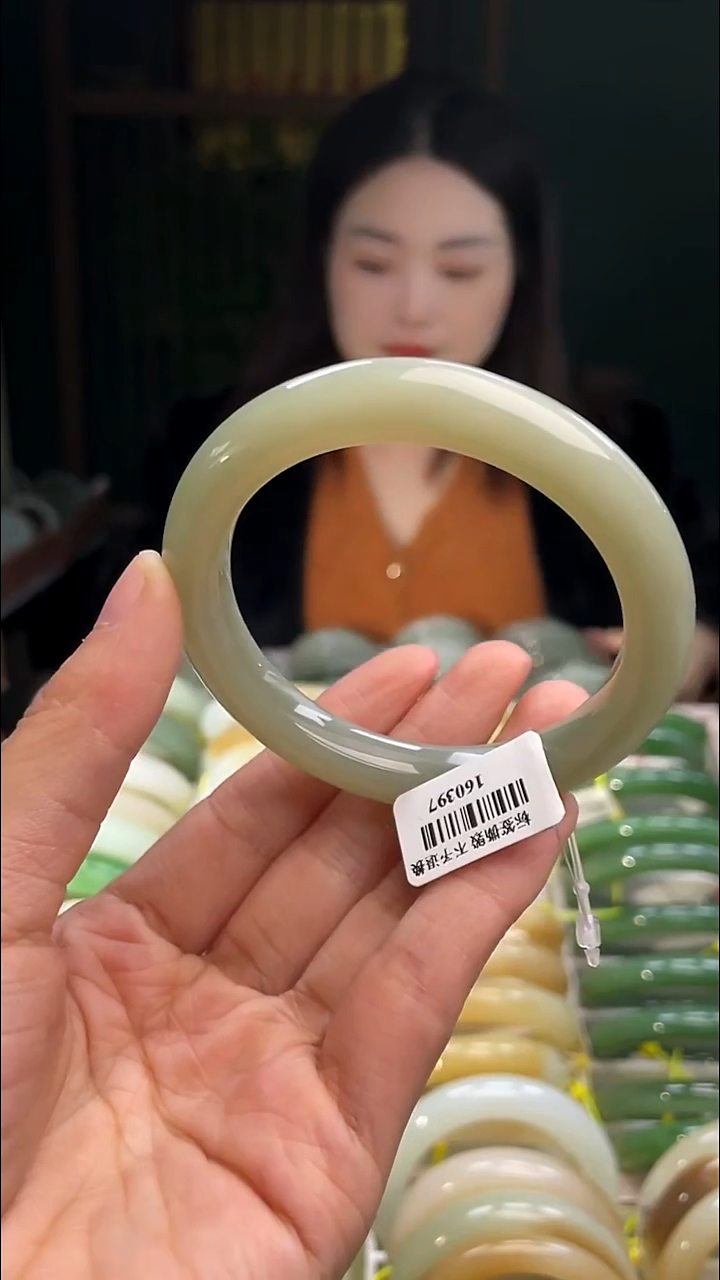 定制和田玉和田玉手镯55