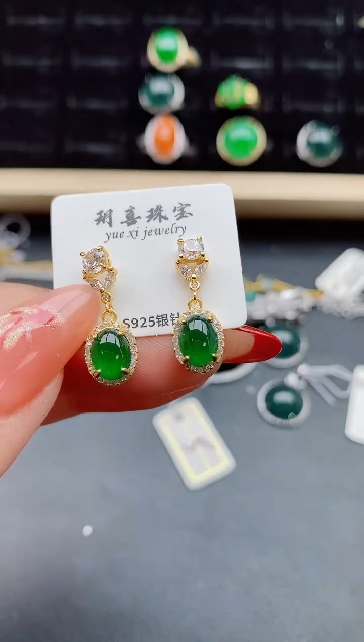 【闪购商品】翡翠耳饰银S925镶嵌855805