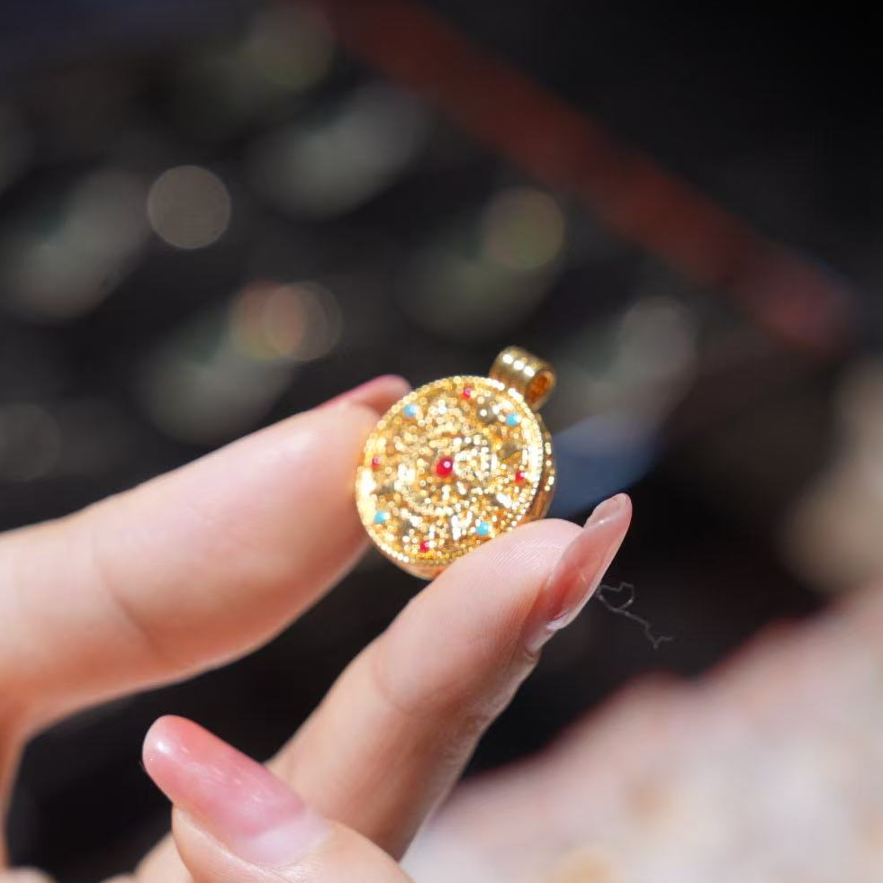 【巧玲珠宝】黄金饰品爆款八宝饰品 经典时尚百搭 18k金