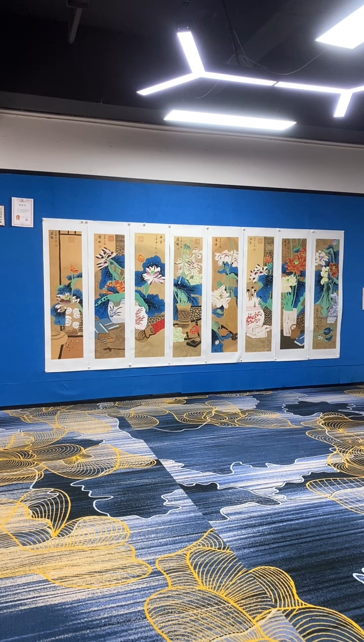 【闪购商品】国画张巨富 八条屏蓝荷