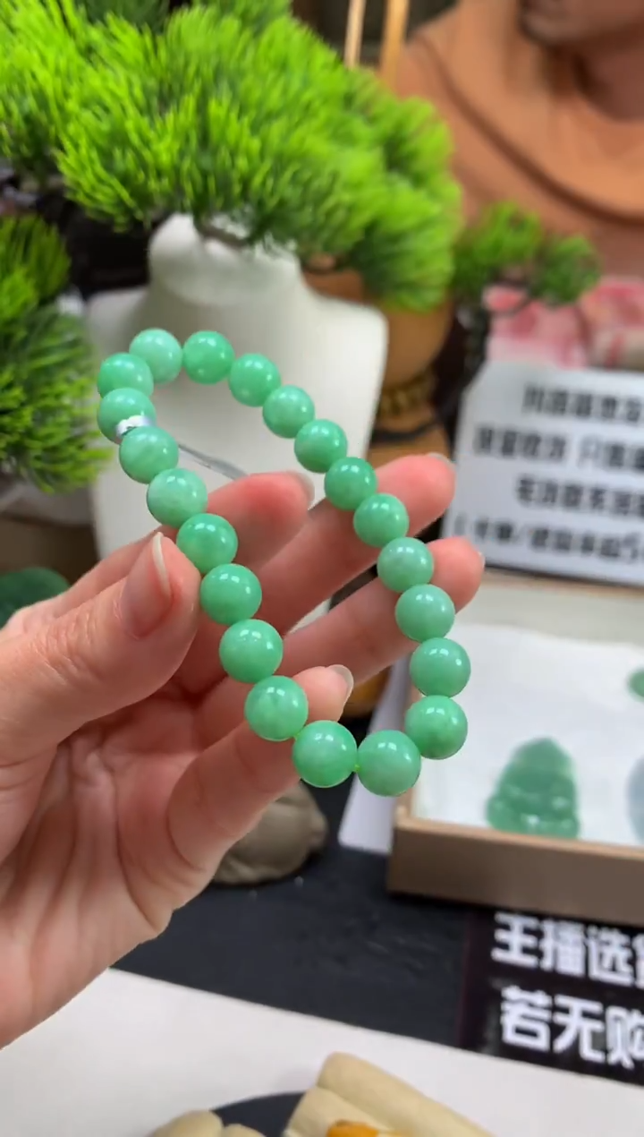 未镶嵌定制翡翠鸽****2---120709