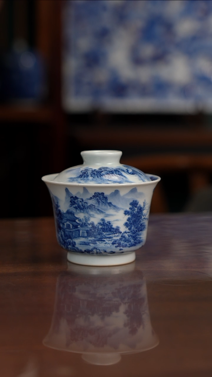 景琳藏青花北派山水