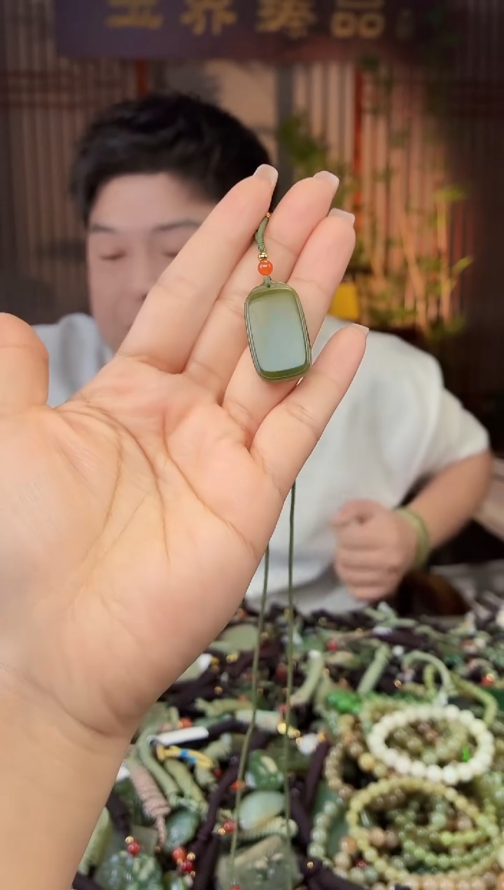 颈饰未镶嵌和田玉多样性发货拍一发一