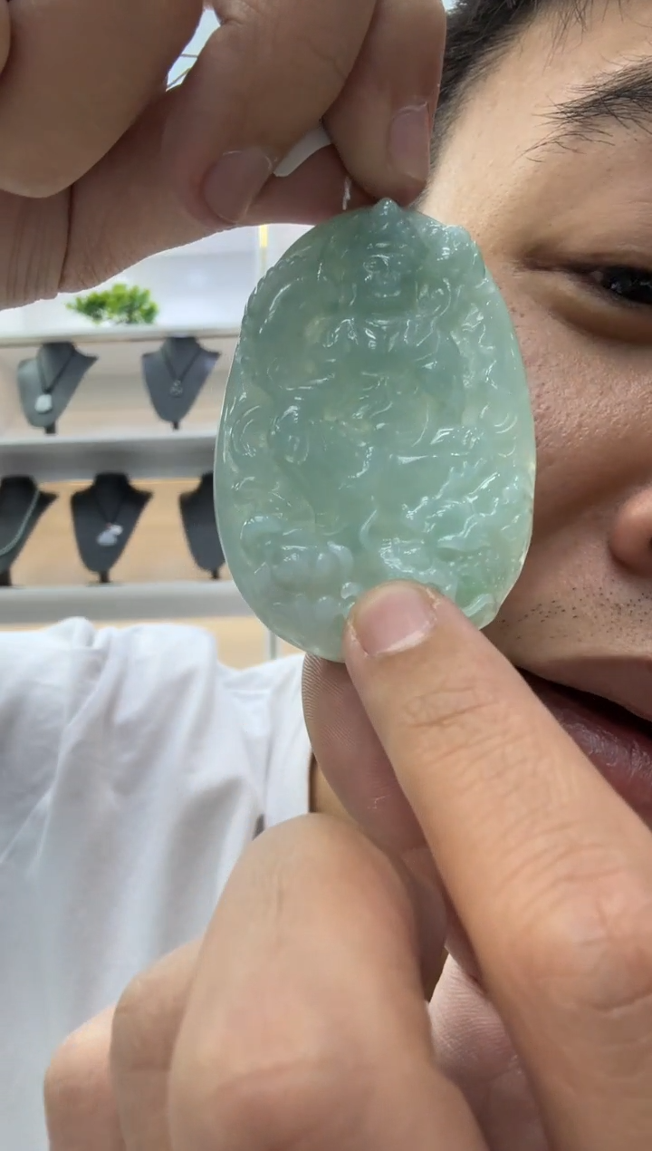 颈饰未镶嵌翡翠天然翡翠A货孤品一件