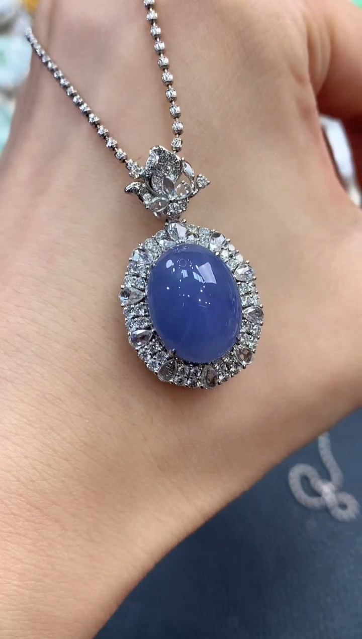 【闪购商品】翡翠吊坠(不含链)18K金镶嵌C90   有色差