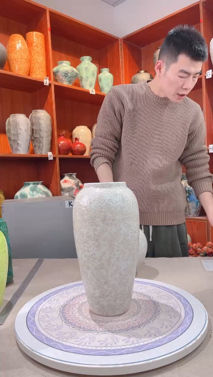 【闪购商品】瓶茶白 大号 陶瓷花瓶 无花