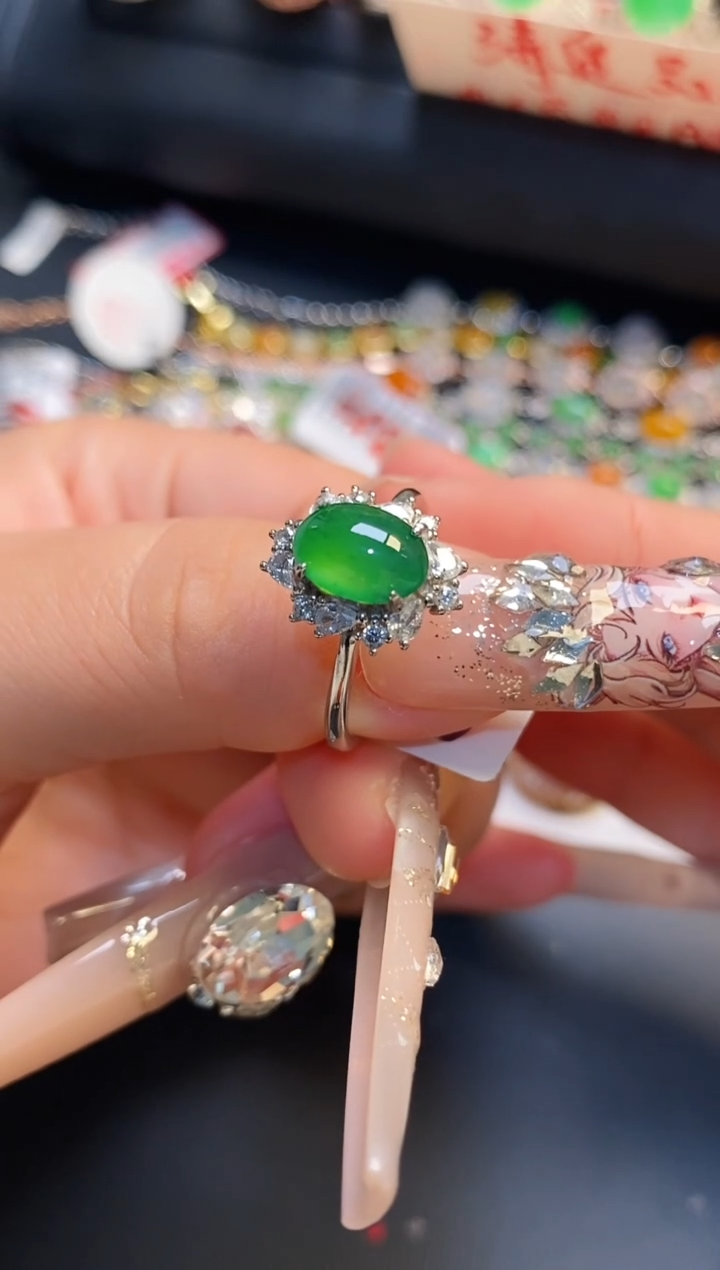 银S925镶嵌戒指翡翠天然