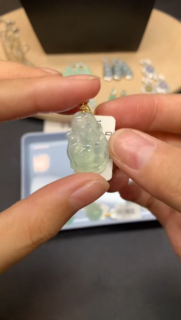 【闪购商品】翡翠吊坠(不含链)18K金镶嵌财神爷【无服务费】