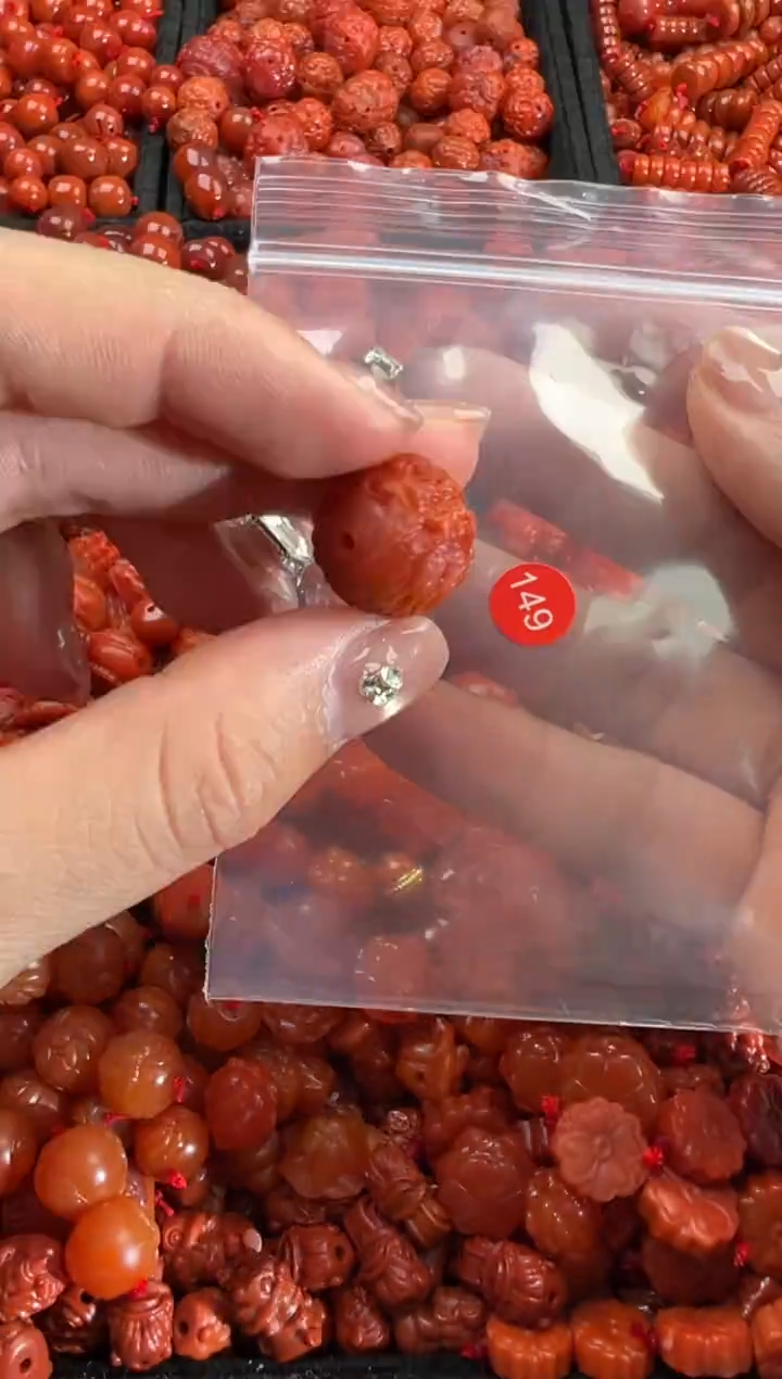 【闪购商品】南红玛瑙合金颈饰2