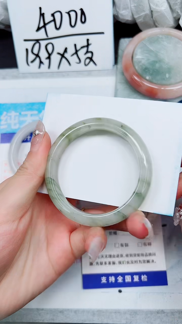 【闪购商品】石英质玉手镯未镶嵌A34-51`52