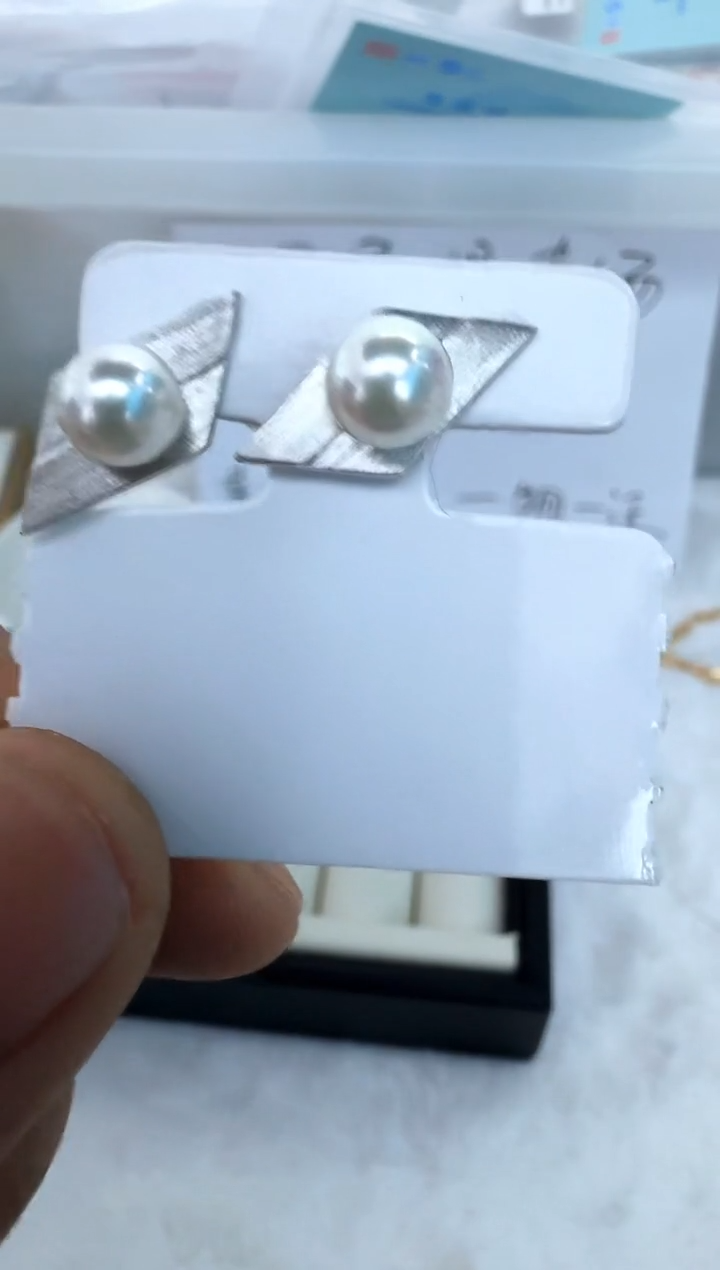 【闪购商品】海水珍珠耳饰银S925镶嵌耳钉